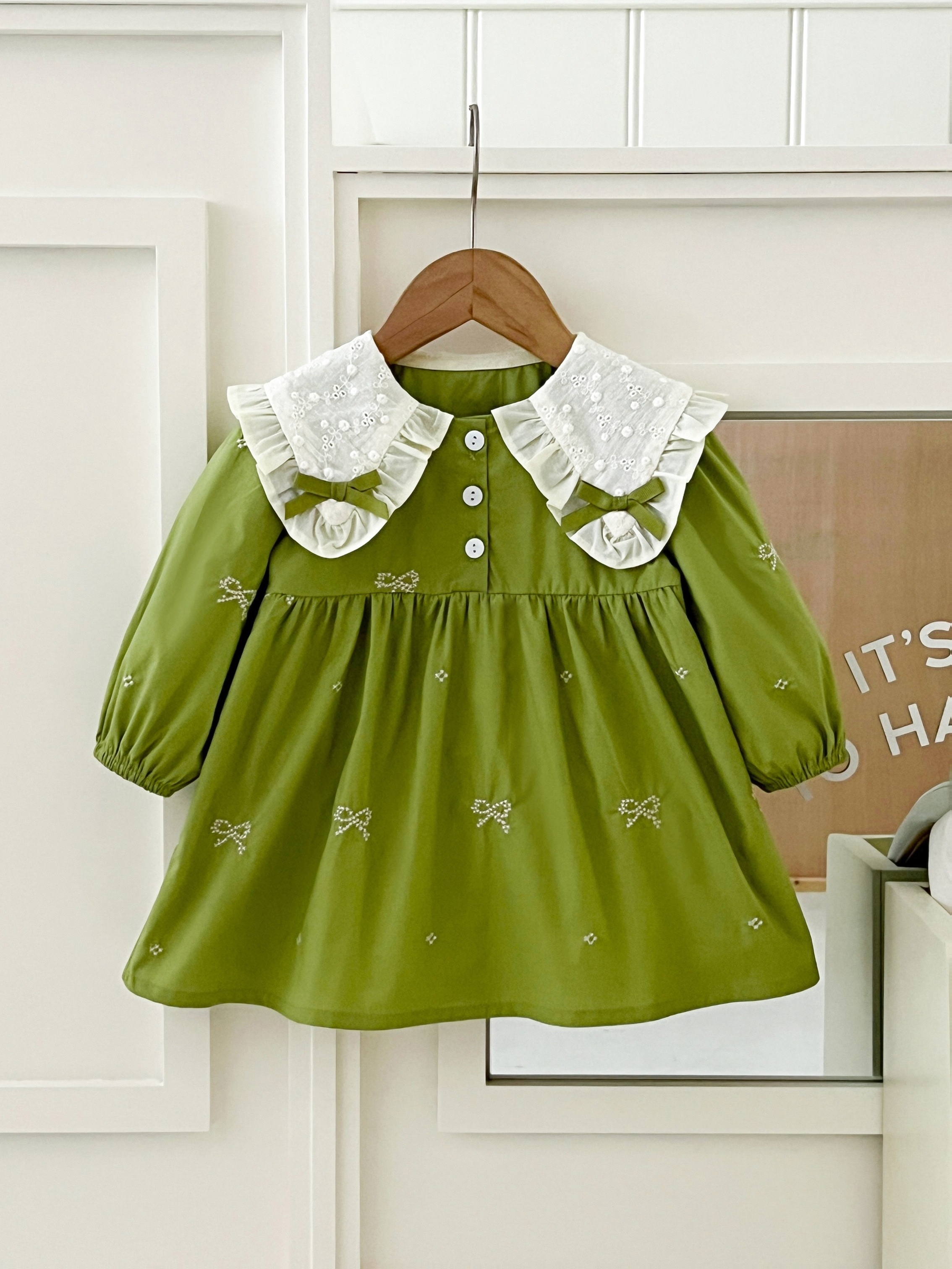 baby girl woolen dress - Austria