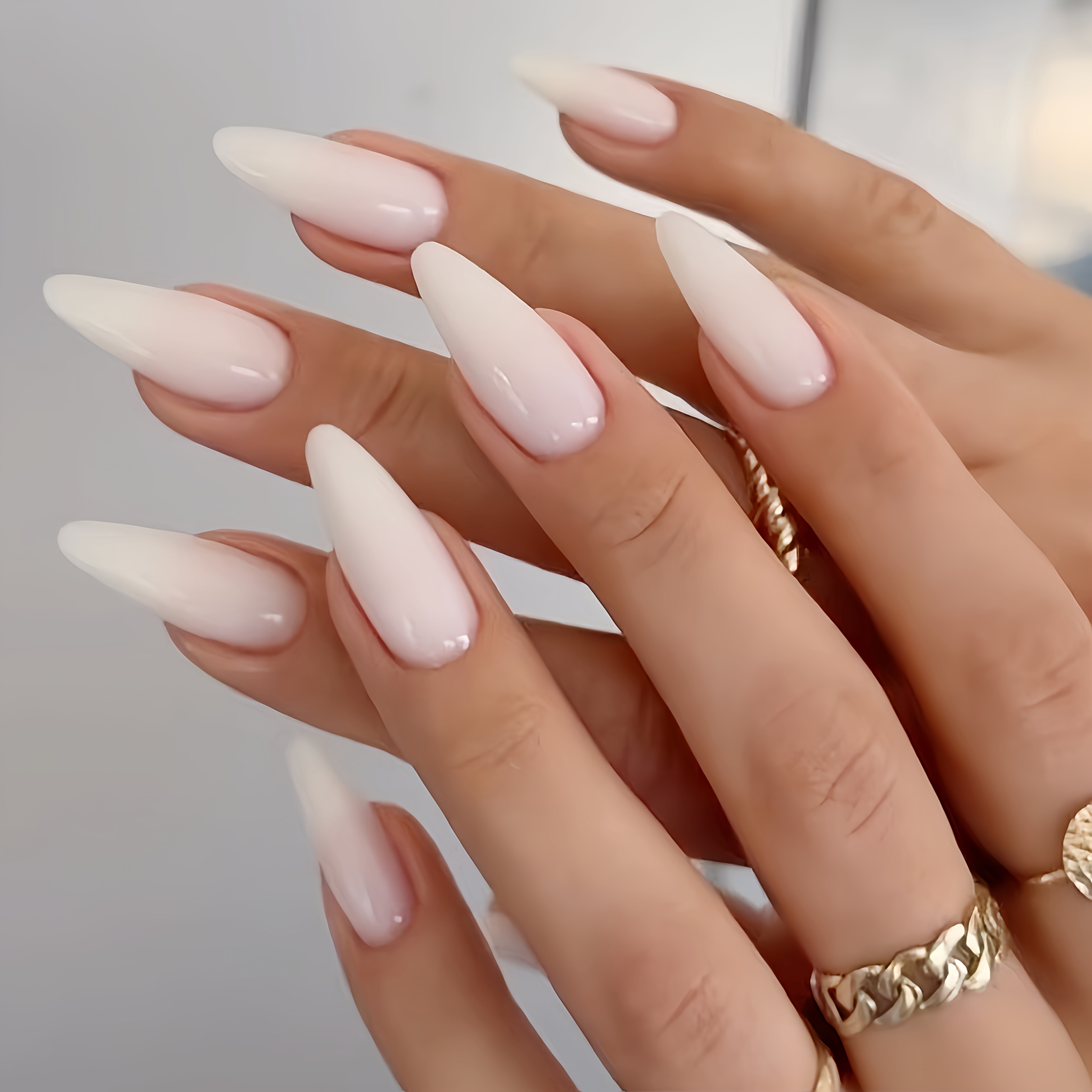TEMU 31-delige set (30 press-on nagels en 1 nagelvijl) Off-White Amandel Kleine Glanzende Nepnagels, Machinaal Gemaakt, Naadloze Pasvorm, Oppervlak,