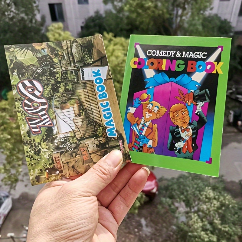 

Magic Trick Books Set (2pcs) - Comedy & And 3d Animal Book For Magic Enthusiasts, Paper Material, Mixed Color, Suitable For 14+