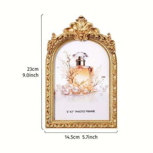 a vintage european style arch shaped decorative photo frame with a random inner paper suitable for displaying wedding photos as home decor