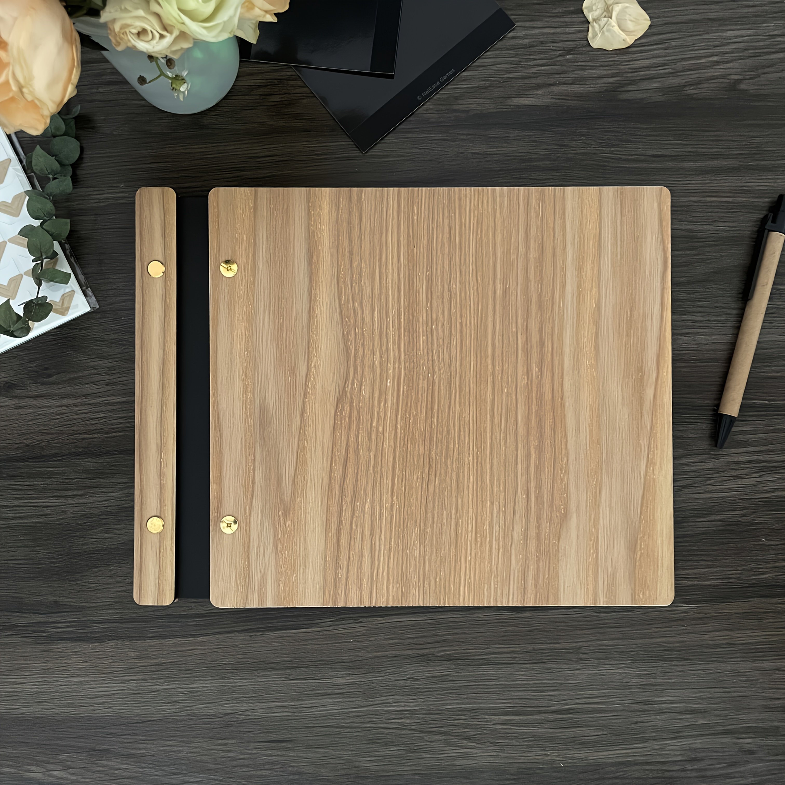 slika predmeta po   izdelan lesen pokrov, lesena knjiga gostov za poroko, prilagodljivo lasersko graviranje, foto ozadje, album za izrezke, album, knjiga spominov za poroko