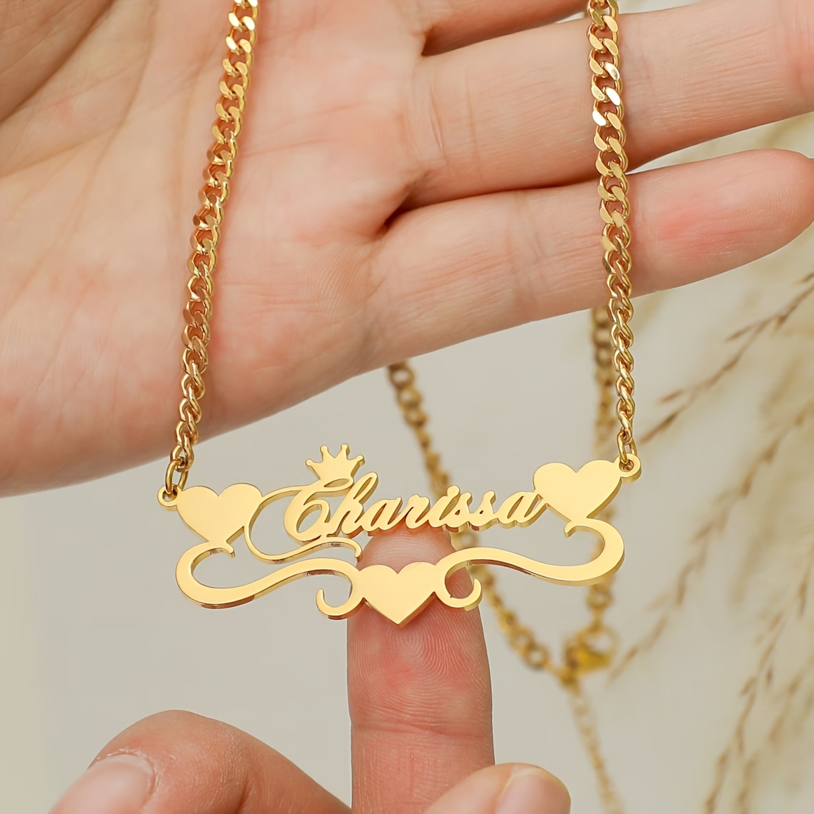 TEMU Collier avec nom personnalisé et chaîne cubaine 4MM , collier couronne stylé personnalisé, collier avec pendentif plaque de nom en ruban de cœur