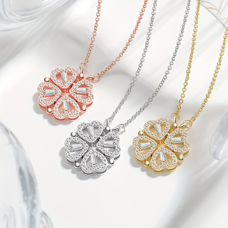 

2 -shaped Pendants A Unique , Can Be Worn In Multiple Ways, Such As A -shaped Four-leaf Clover Necklace.