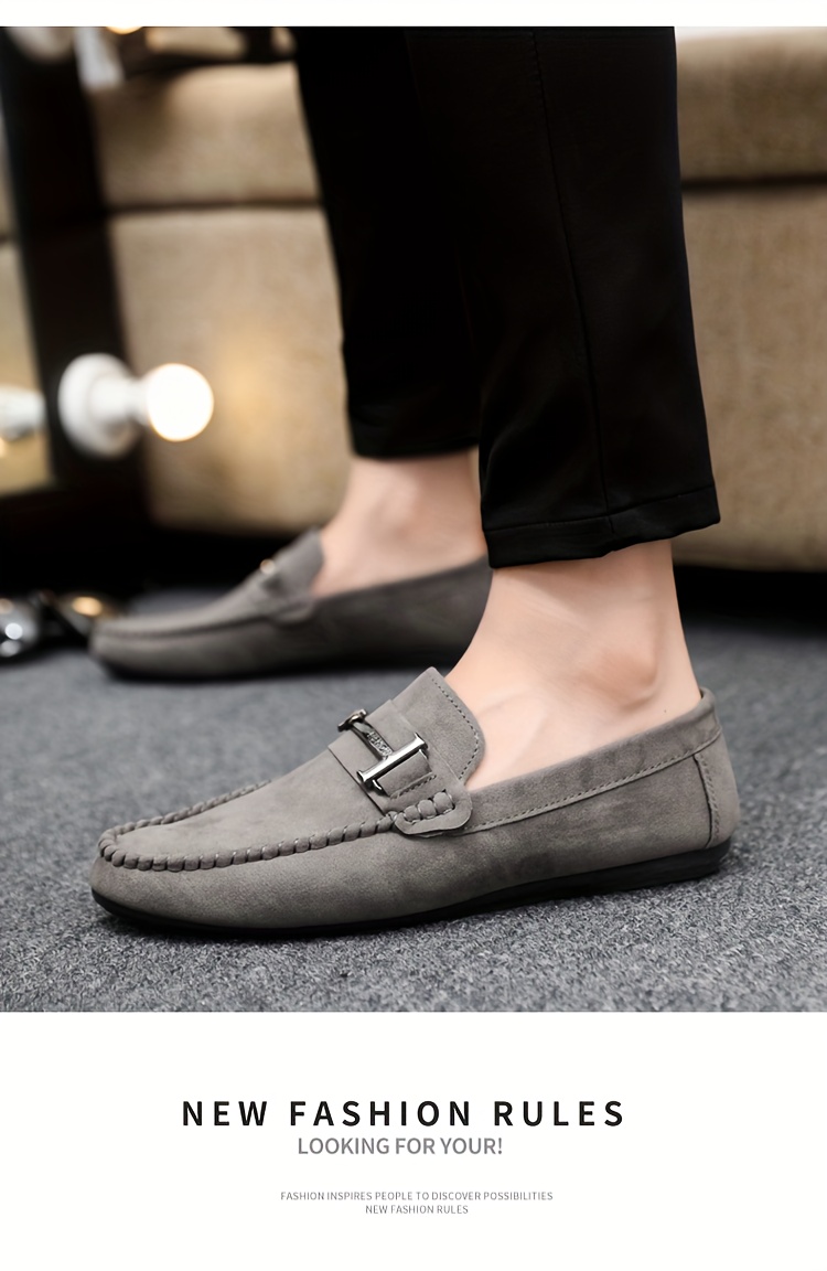 A Stylish And Upscale Pair of Men'S Casual Footwear, Designed with a Flat Round Toe And Perfect for Different Events, Offered in Several Color Options
