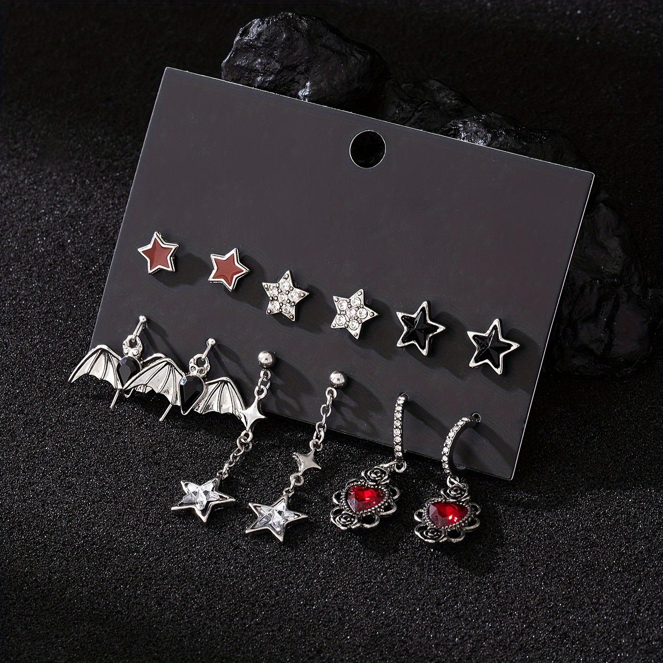 E-shop 6 Paar/3 Paar Gothic Fünf-Inlaid Brick Oil Fledermaus Herz Rose Mode Trendy Light Ohr Schmuck Set Karte