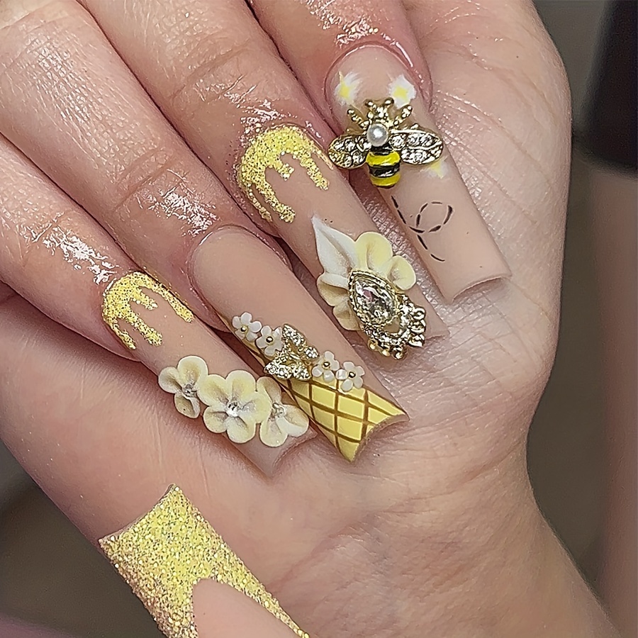 60 Stück Bienen & Gänseblümchen Nagelcharms – 3D Harz Mit Gold, Für DIY Nail Art