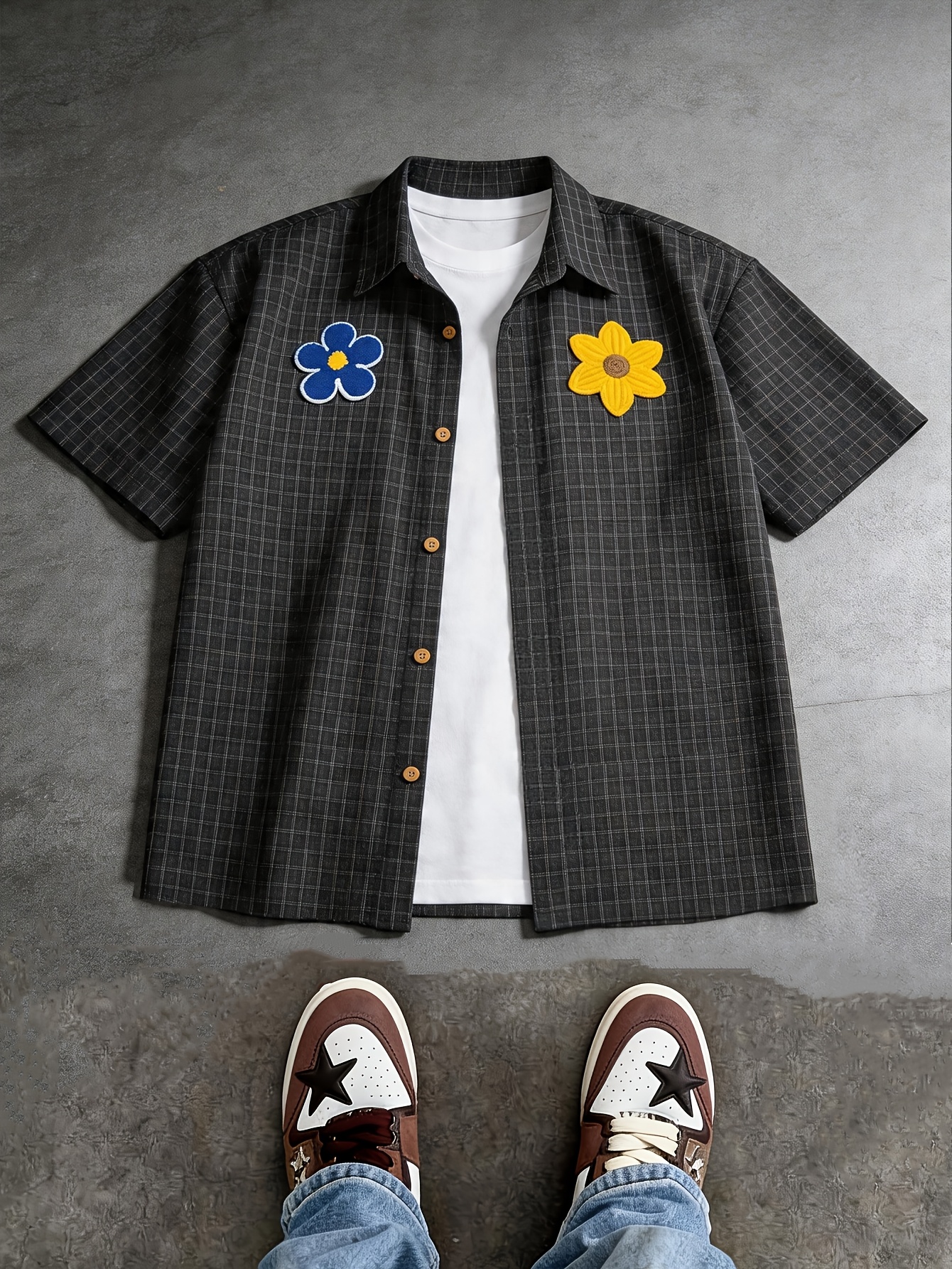 Fashionable Plaid Design Short-Sleeve Cropped Shirt for Summer