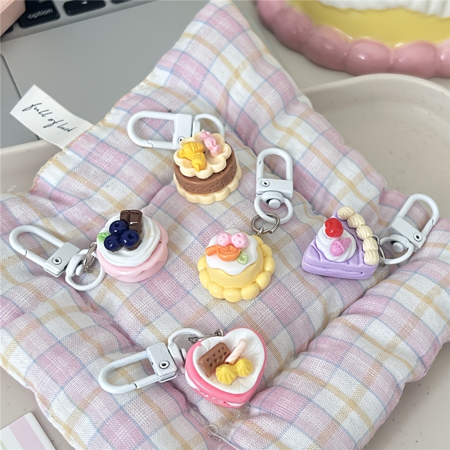 

5pcs Cartoon Dessert Keychains Set, Cute 3d Cake & Sweets Charms, Couple's Keyring Collection, Fun Bag Pendants, Student Fashion Accessories, With Alloy & Resin, Lobster Clasp, For No Power Needed