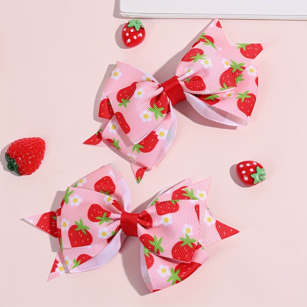 

2pcs Cute Strawberry & Daisy Pattern Polyester Bow Hair Clips, Non-woven Fabric Hairpins, Adorable Hair Accessories For Girls, Perfect Gift Idea