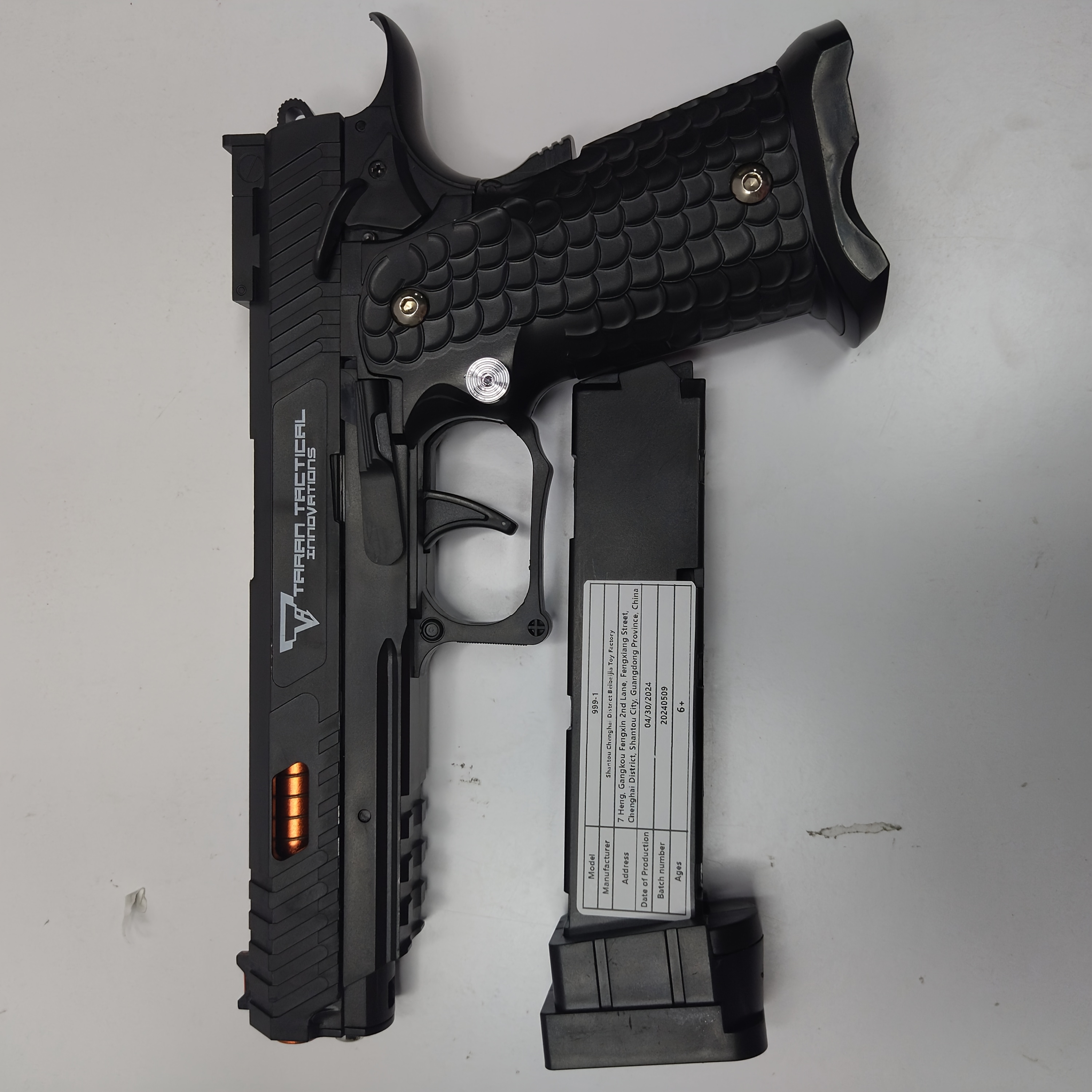 Thcbme Classic 2011 Combat Master Toys - 2pcs SetNon-Slip Texture Design, Multiple AccessoriesCool Modern Tactical Style for Toy WarfareSuitable for Children And Teens Aged 6+ for Exciting Battles