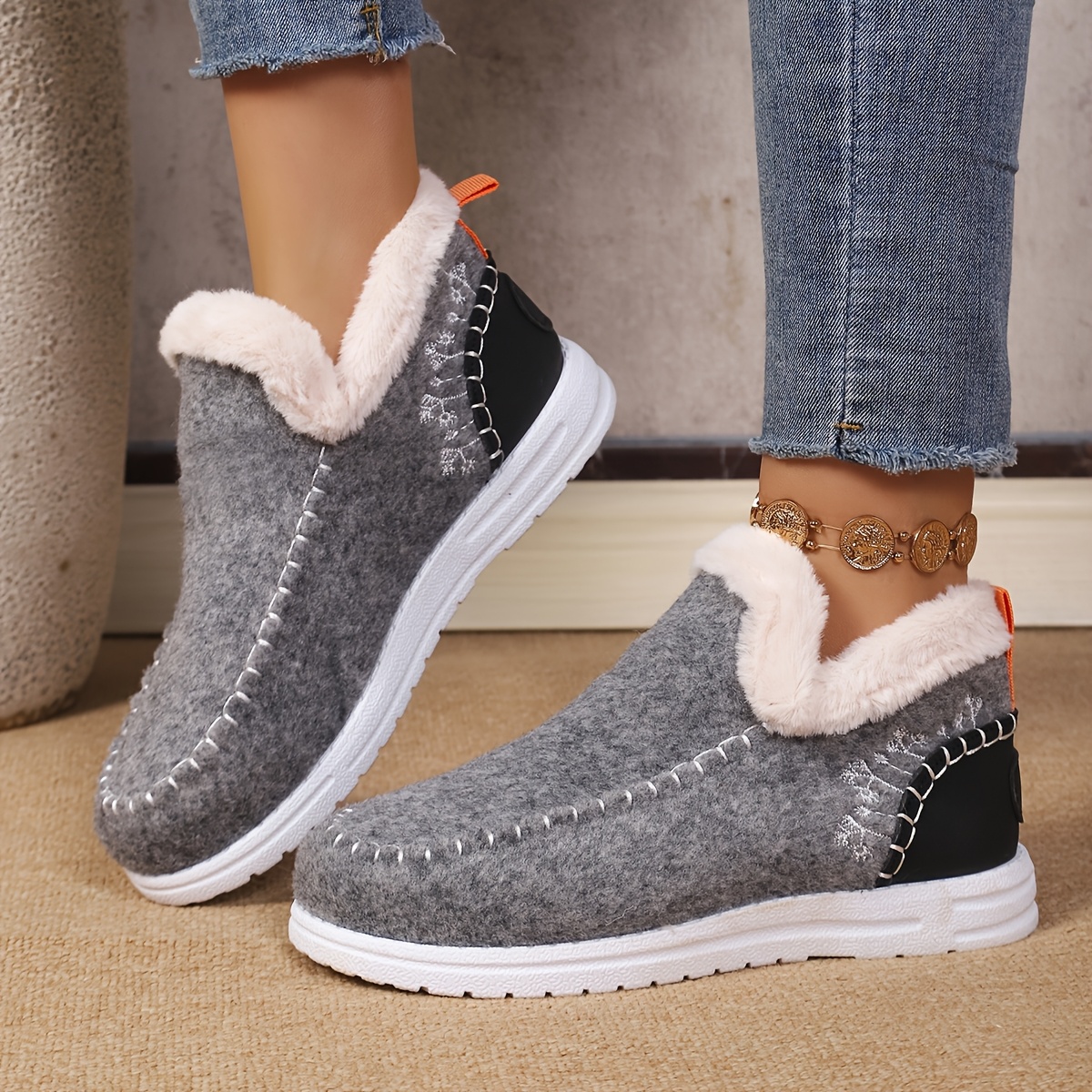 Vintage Tweed Patchwork Plush V-Neck Boots
