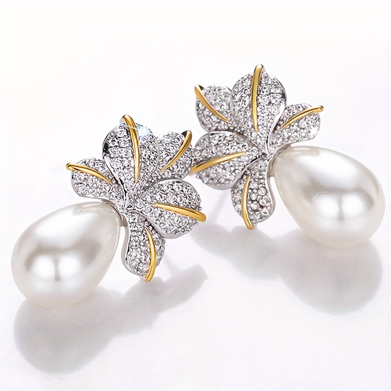 Image of 1 Pair Of Leaf-shaped Earrings, Fashionable And Luxurious Women's Ear Jewelry With , Elegant And High-end Synthetic Synthetic Zirconia Earrings, Suitable For Daily Wear As Women's Jewelry