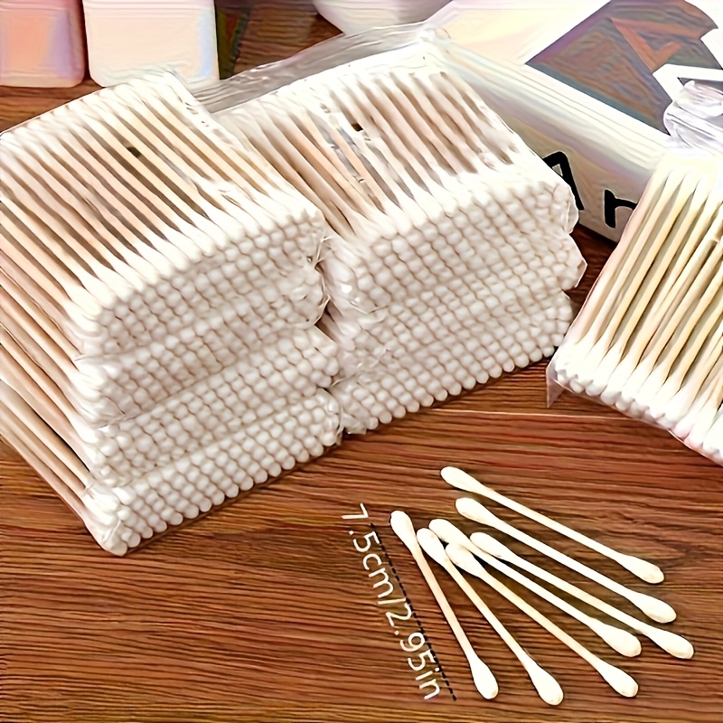 200pcs Double-Ended Swabs for Ear Cleaning & Makeup Use