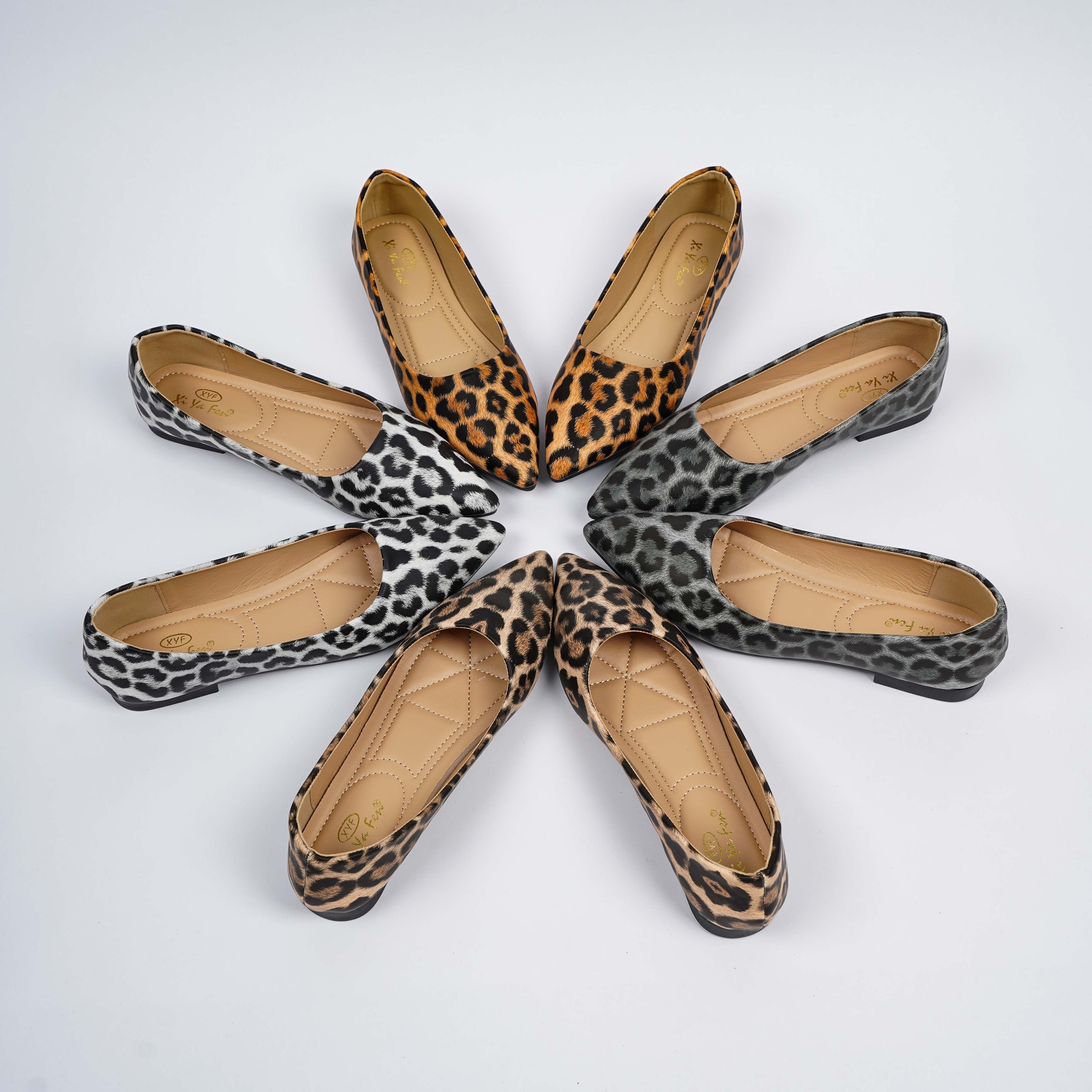 

Women's Leopard Print Loafers, Soft Sole Slip On Lightweight Walking Ballets, Point Toe Comfort Daily Footwear