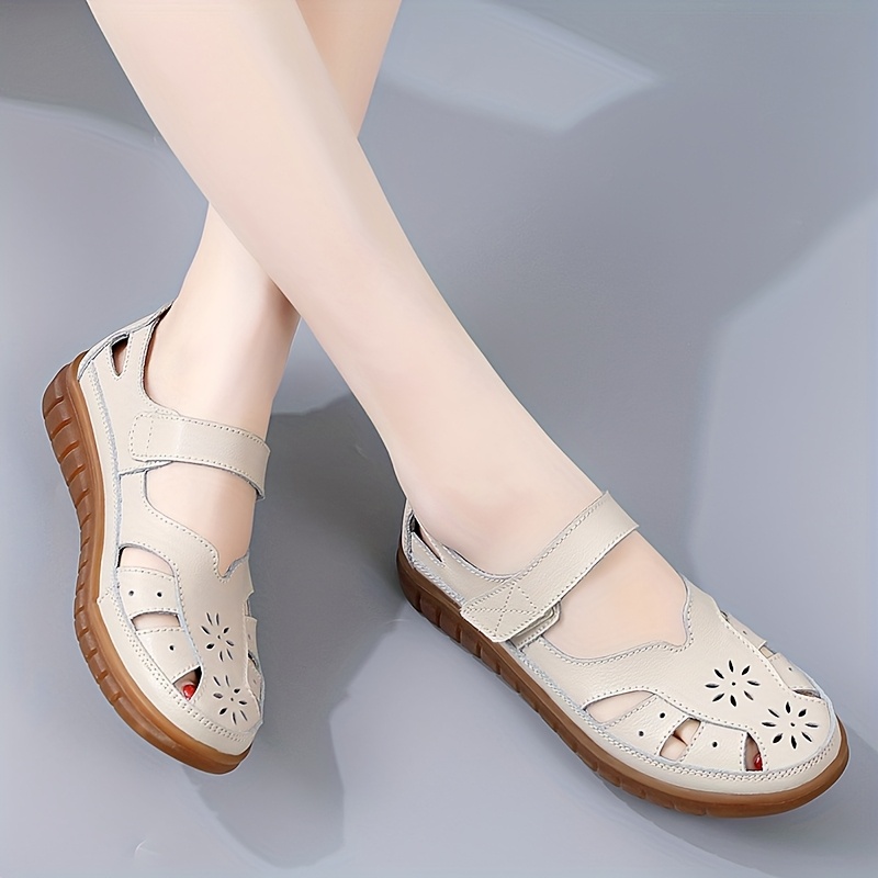 microfiber leather womens sandals spring summer style comfortable soft sole non slip flat breathable perforated open toe clogs Product details 5