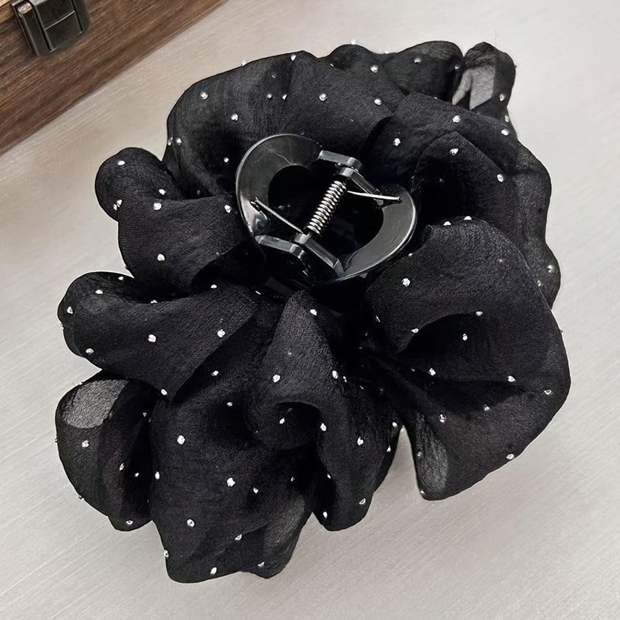 Image of 1pc Sparkly Fluffy Hair Claw, Suitable For Women' Wear And Outfit Photos