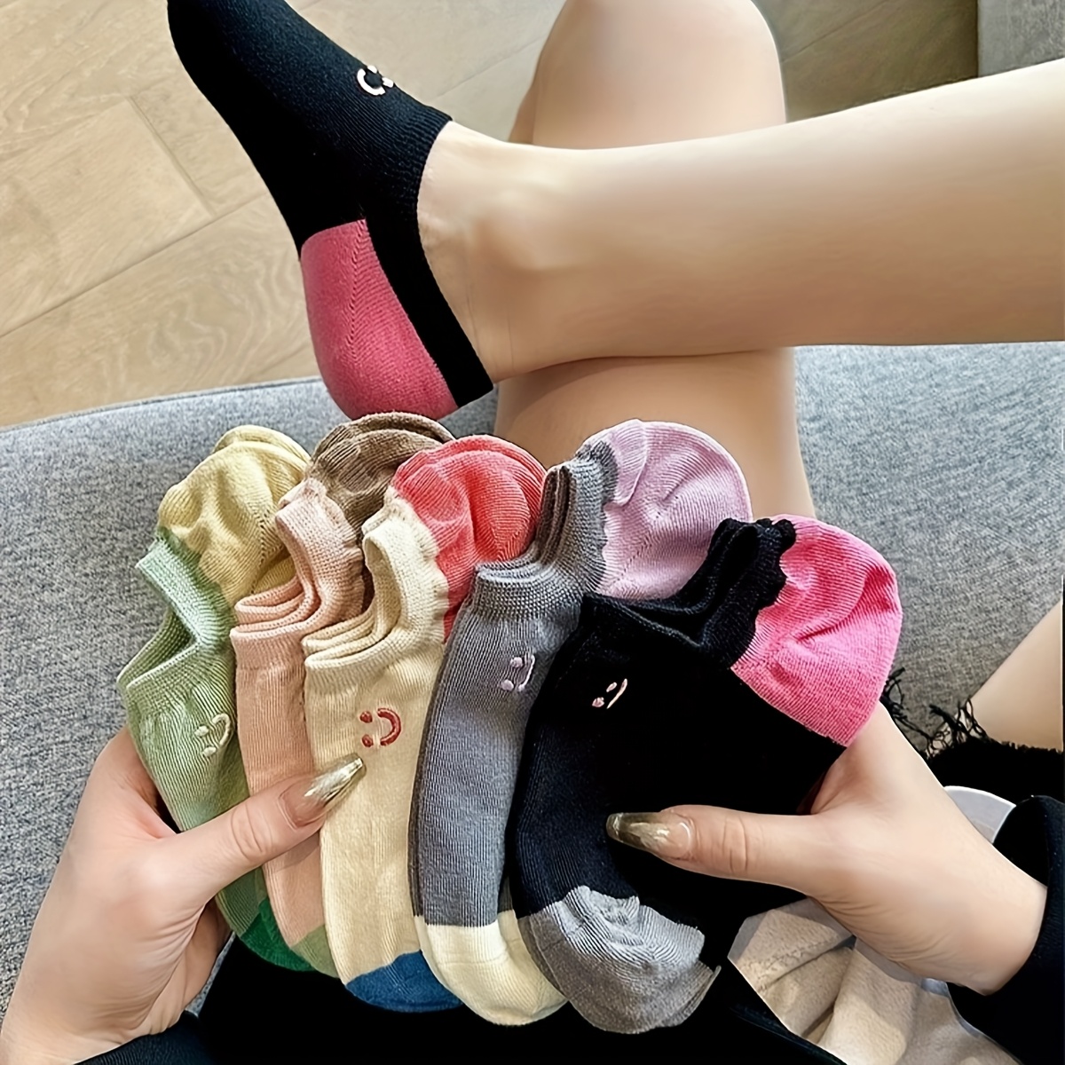 TEMU 5 Pairs Women's Cartoon Print Socks - Animal & Heart Designs, Knit Fabric, Machine Washable, Casual & Stylish, Stylish Socks| Print Socks|knit