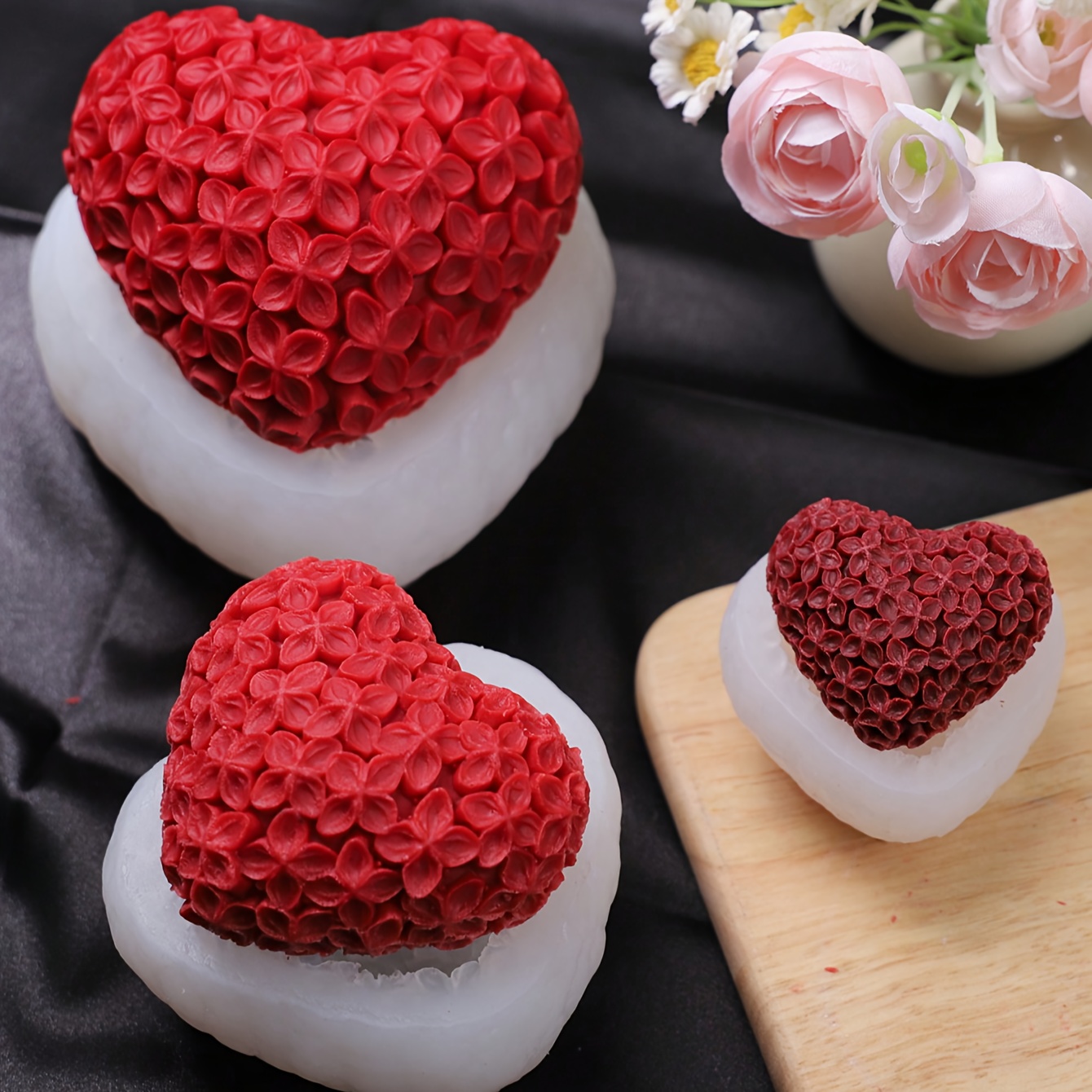 

Valentine's -dimensional Love Flower Shape Aromatherapy Candle Silicone Mold Diy Large, Medium And Small Heart-shaped Candle Ornaments Decoration Silicone Mold