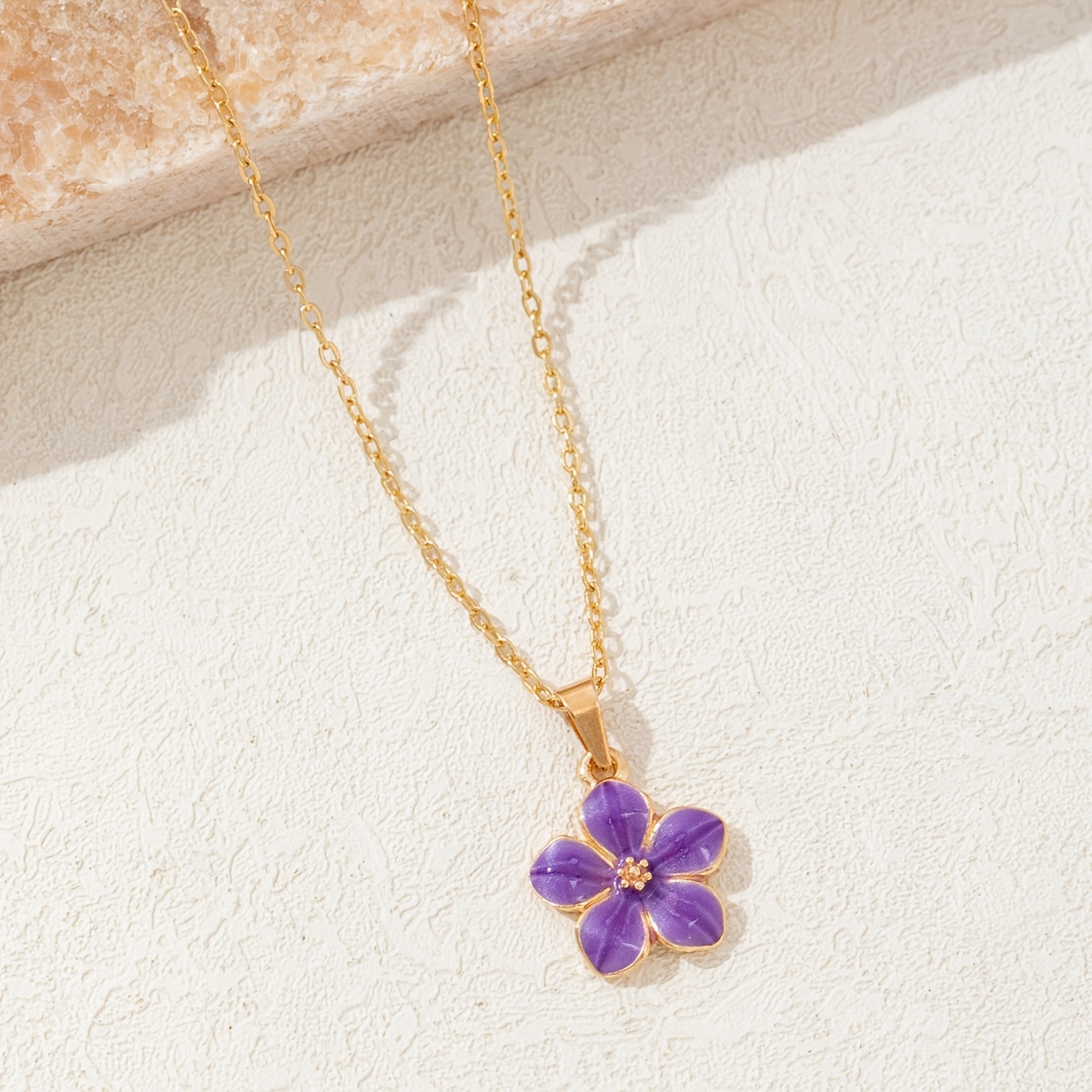 Women's Oil-Drip Colored Flower Pendant Necklace — Sweet Accessory