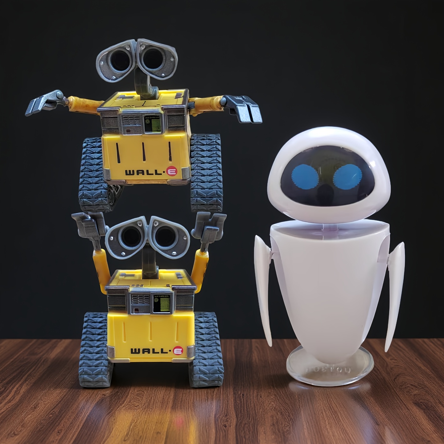 Resim Disney Robot WALL-E Çift Model Figür, EVA Masa Dekoru, Tatil Hediyesi, Araba Aksesuar Bebek 