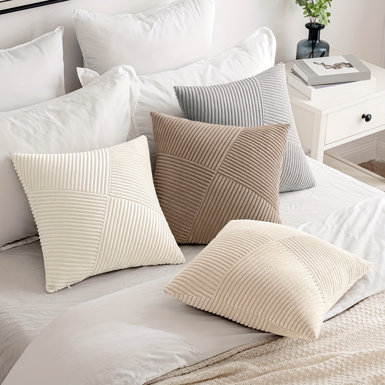 

4pcs Corduroy Throw Pillow Covers 18x18 Inch Decorative Windmill Striped Spliced Throw Pillow Covers Soft Couch Pillowcases Patchwork Cushion Covers For Living Room Bed Sofa