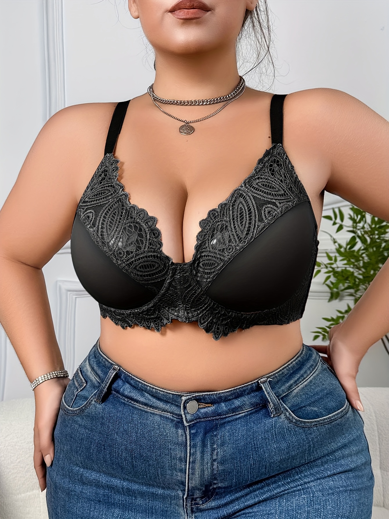 Een pakket van 8 plus-size damesbeha's, comfortabel, ademend en zacht met kantdetails – stijlvolle elegante vrouwenondergoed