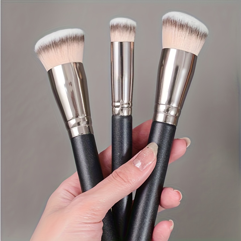 

3pcs Foundation Makeup Brush Set - Wand Form, Alcohol Free Polyester Bristles, Abs Handle, Professional Beauty Kit For All Skin Types, Concealer And Foundation Application Tools.