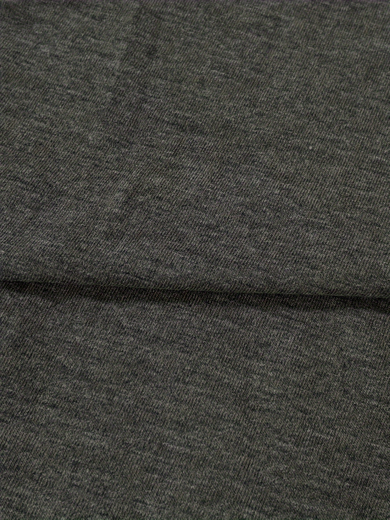 Women'S Plus Size Casual Tank Top with Button Detail - Sleeveless, Solid Color, Stretchy Fabric, Crew Neck, Oversized Fit for Summer Outings, Comfortable Clothing | Relaxed Fit Top | Medium Stretch Materia