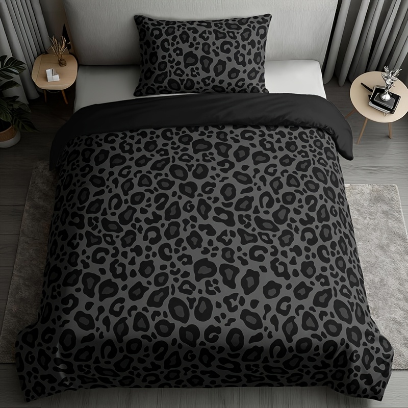 Image of 2/3pcs Dark Leopard Print Classic Fashion Duvet Cover Set (1 Duvet Cover + 1/2 Pillowcases Without Pillow Insert), Home Dormitory Trendy Luxury High-end Bedding