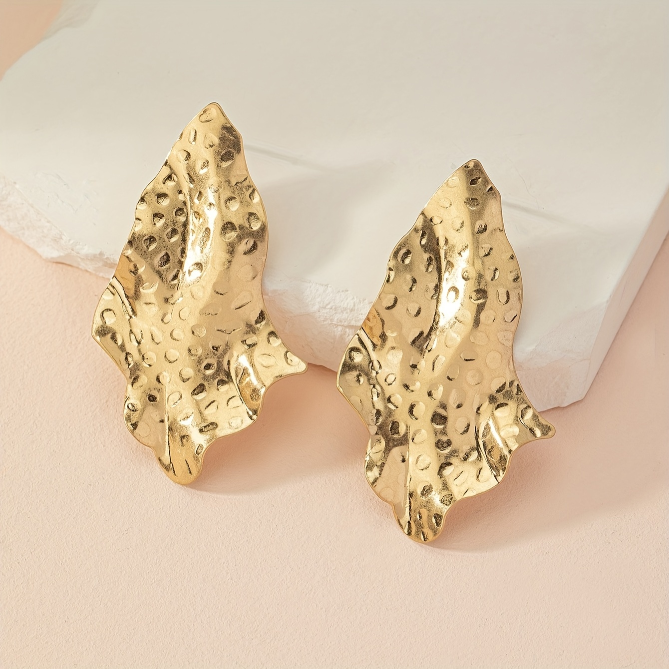 2pcs Golden Geometric Irregular Iron Earrings Bold Hammered Texture