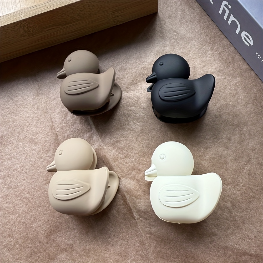 TEMU 4pcs/set Fashion Matte Cute Duck Hair Claw Clip Fashion Ponytail Hair Accessories Sweet Shark Claw Hair Accessories