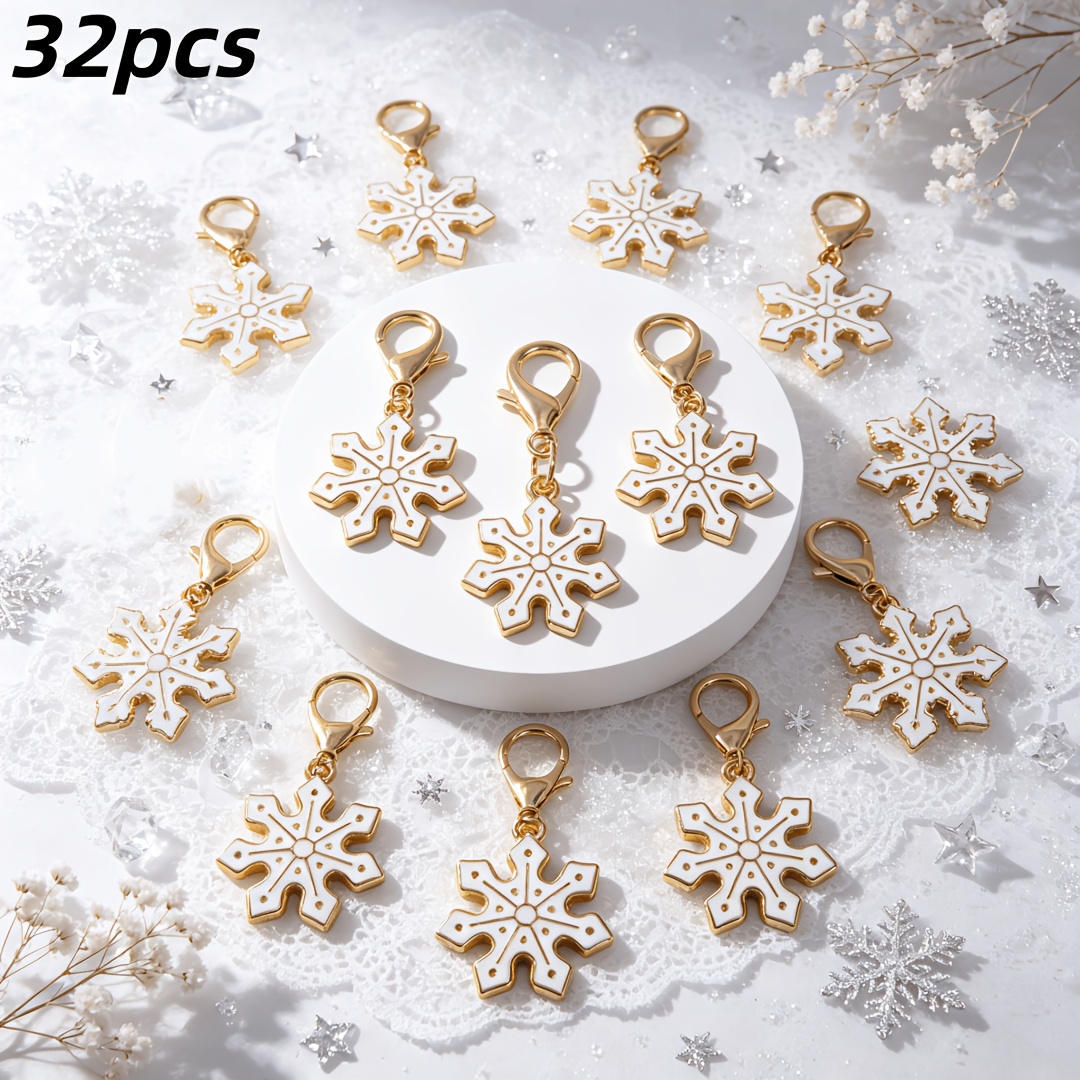 TEMU 32pcs Christmas Theme Party Keychain Gift Pack, Snowflake Shaped White Snowflake Pendant, For Decorating Christmas Tree, Party Favors