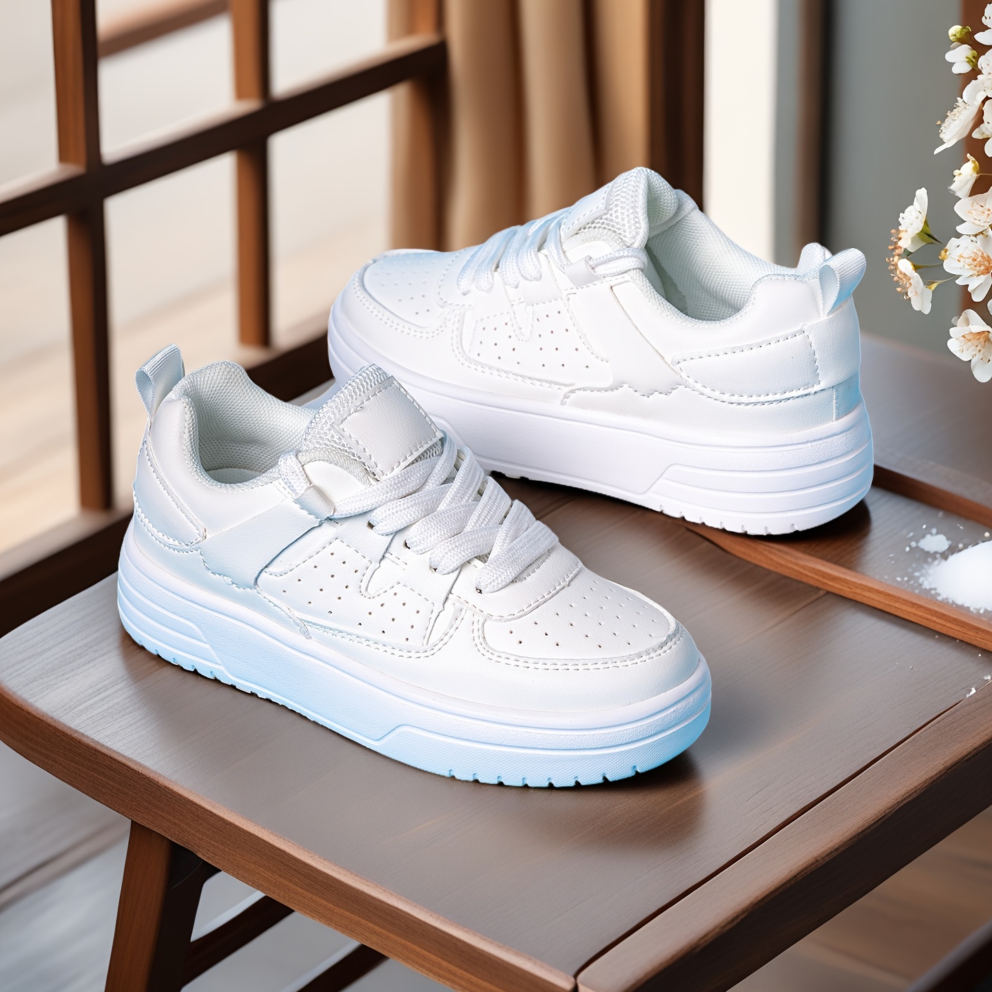 Image of White Low-top Sneakers With Tassel Detail - Upper & Cushioned Sole, Soft Round Toe Casual Sports Shoes For School, , Casual Attire - Spring/fall/winter Lace-up Footwear