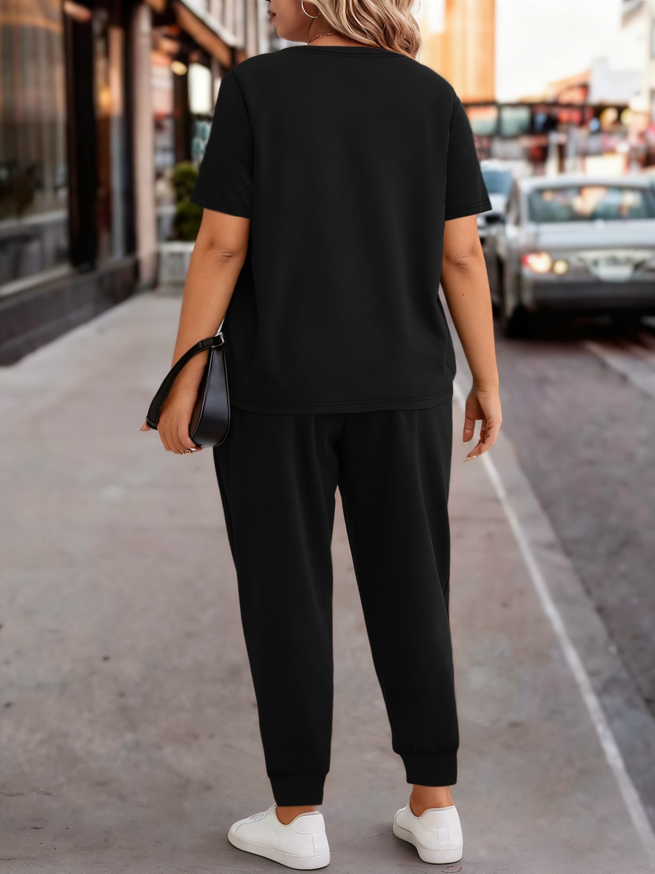Ensemble Vintage Streetwear — Jogging & T-shirt Graphique Ensemble de détente 2 pièces pour femme grande taille, T-shirt et jogging doux à élasticité moyenne avec cordons de serrage et poches, imprimé graphique, style décontracté idéal pour le printemps et l