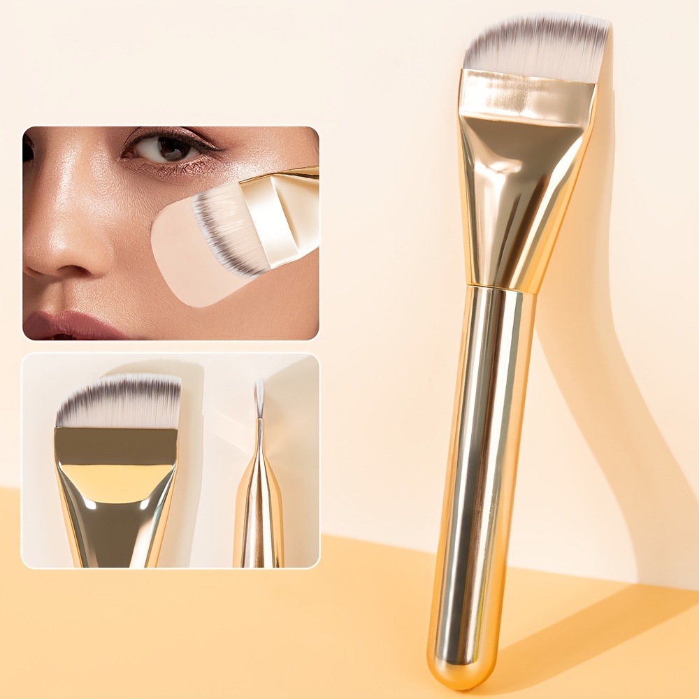 

A Versatile Face Mask Brush With An Ultra-thin Flat Curved Head For Even And Seamless Application Of Soft Fiber Liquid Foundation Or Mask Cream, Making It Easy To Clean With A High-end Handle.