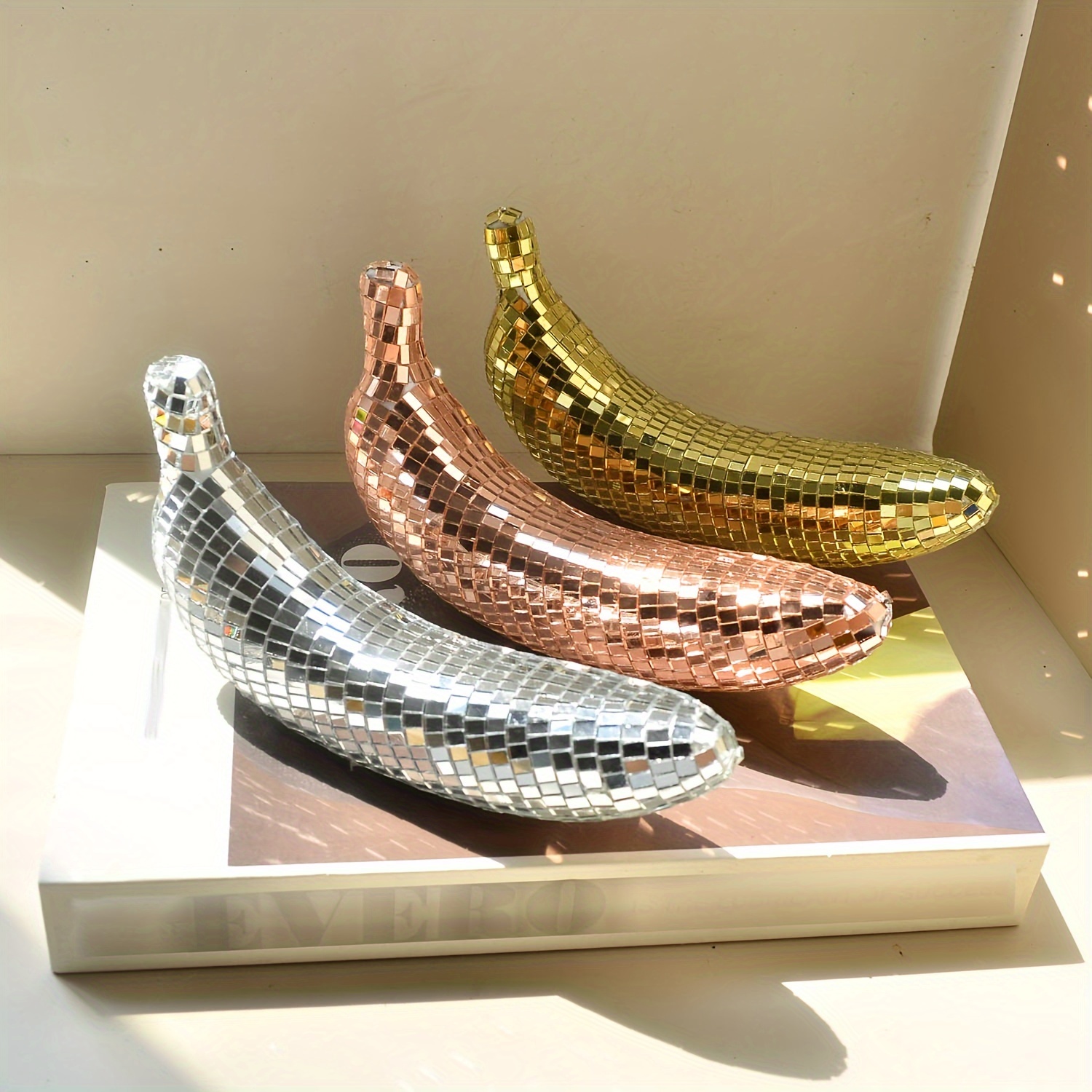 

1pc, Disco Glass Gold, Silver, Rose Gold Fruit Banana Ornaments, Decorations, Suitable For Various Occasions Holiday Dress