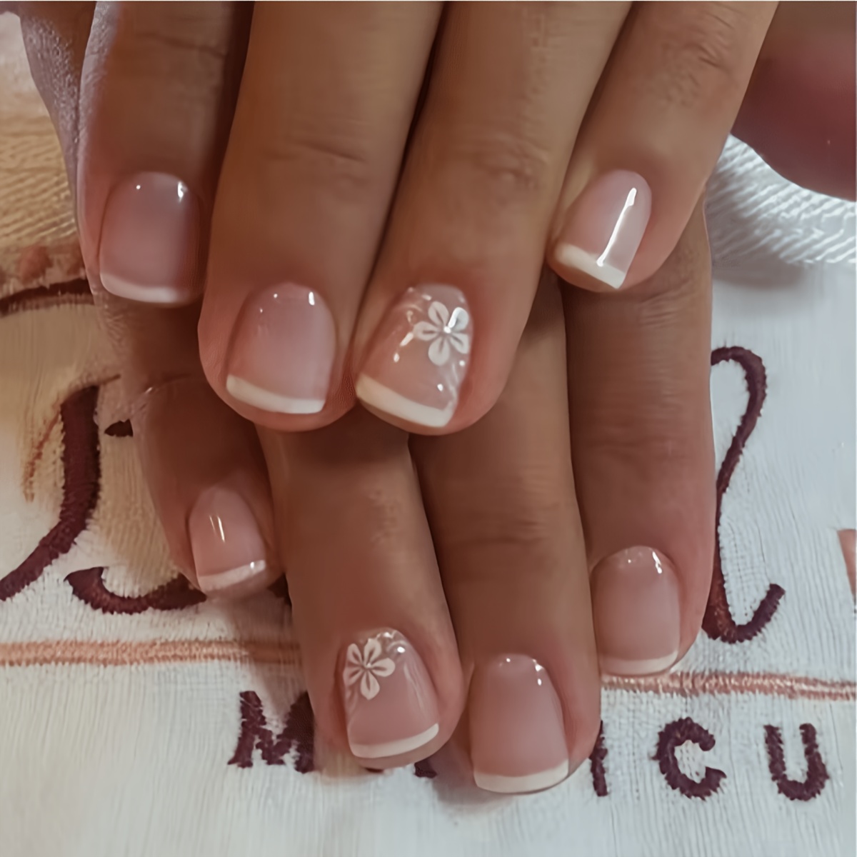 TEMU 24pcs Short Nude Pink Glossy White Fingertips - -on False Nails, Sweet Easy Manicure, Trendy , Women's Nails, Suitable For Daily , Includes Nail