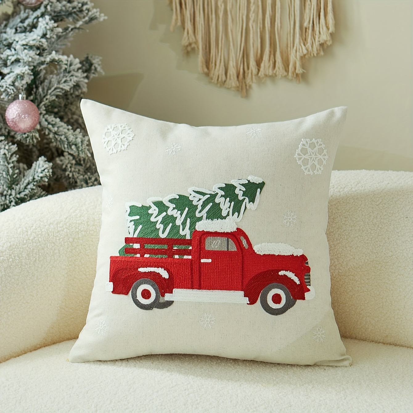 Image of A 3d Embroidered Pillow Cover Featuring A Christmas Tree And Snowflakes For Seasonal Commuting, Suitable For Home Decor In Parties, Bedrooms, And Living Rooms