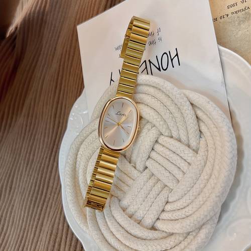 vintage womens quartz watch chic oval stainless steel bracelet with display daily wear special occasions like valentines easter mothers day ramadan and eid simple luxurious gift watch accessories