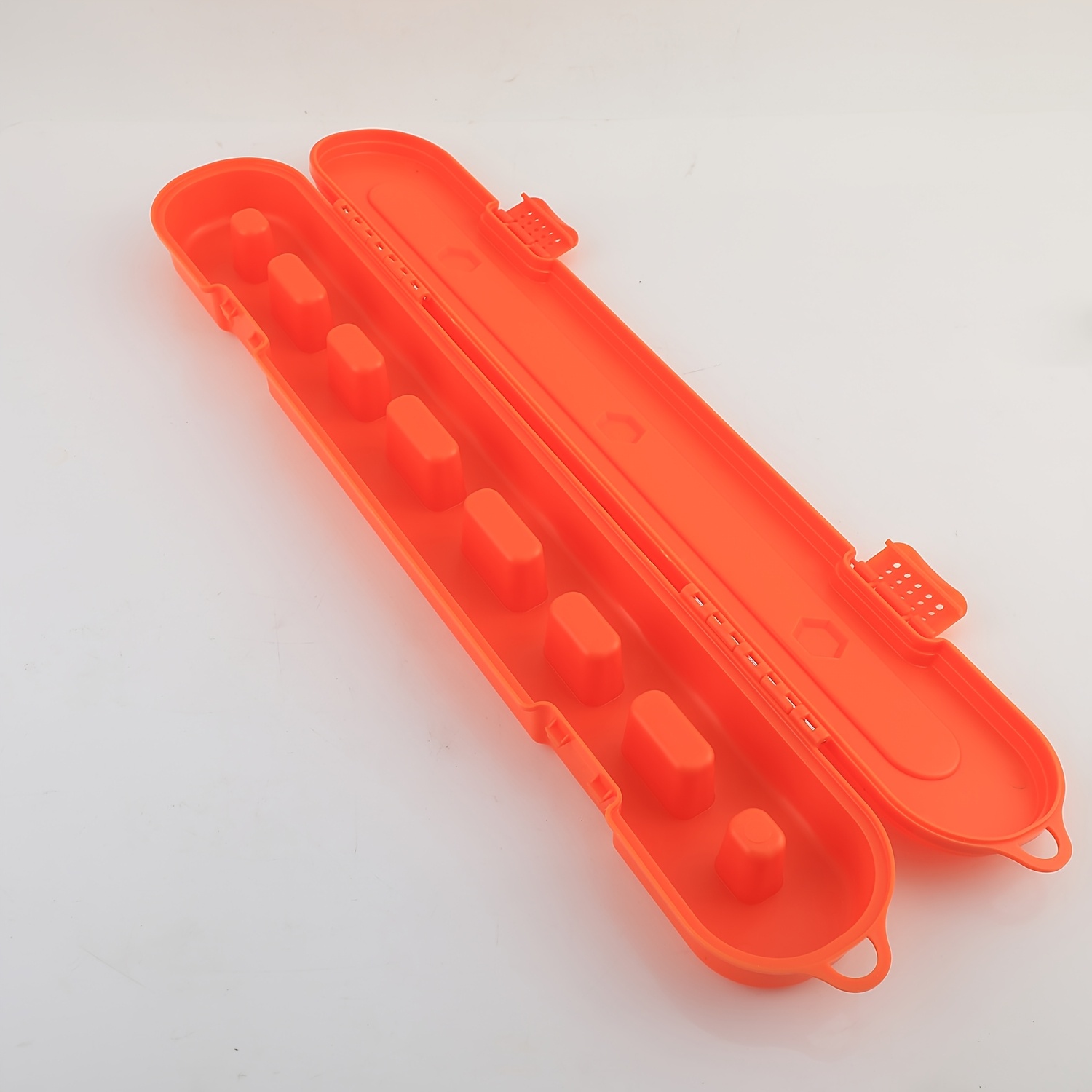 Image of 1pc Chainsaw Chain Storage Box, Chain Saw Case