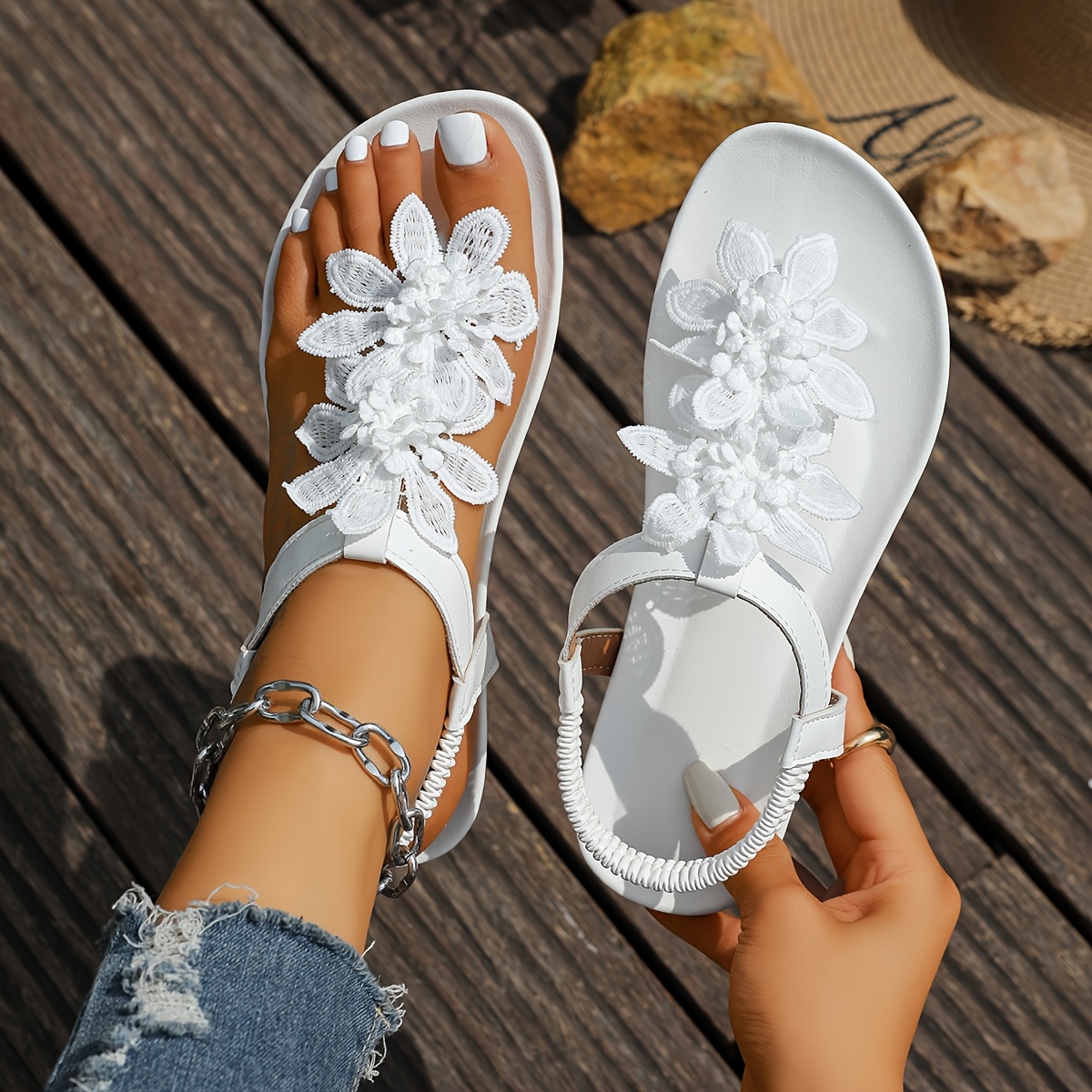 Image of Floral Sandals With Elastic Band, Flat Sole For , Outdoor Casual And Sporty
