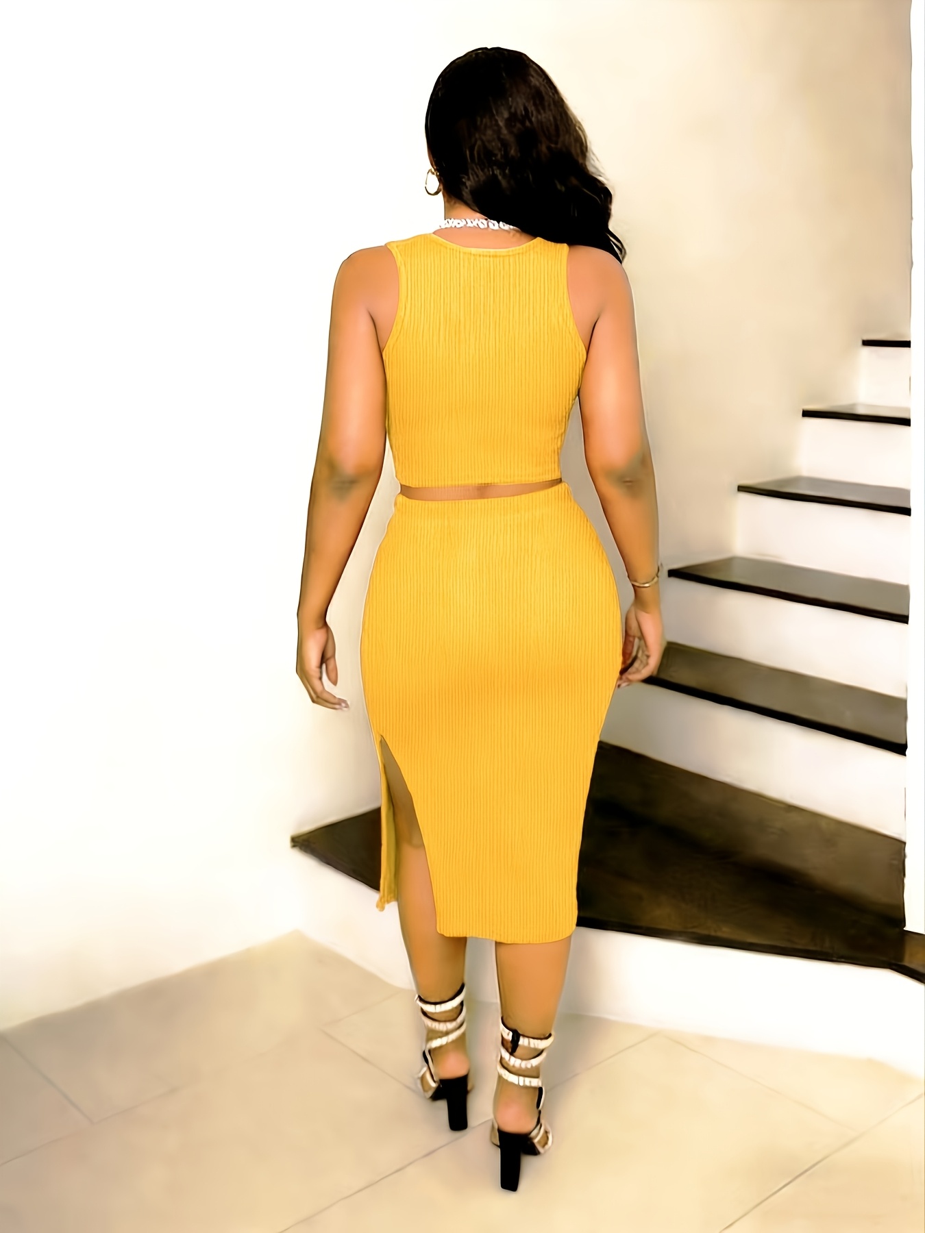 Women'S Fashion Round Neck Sleeveless Top And Side-Seamed Slit Skirt Set