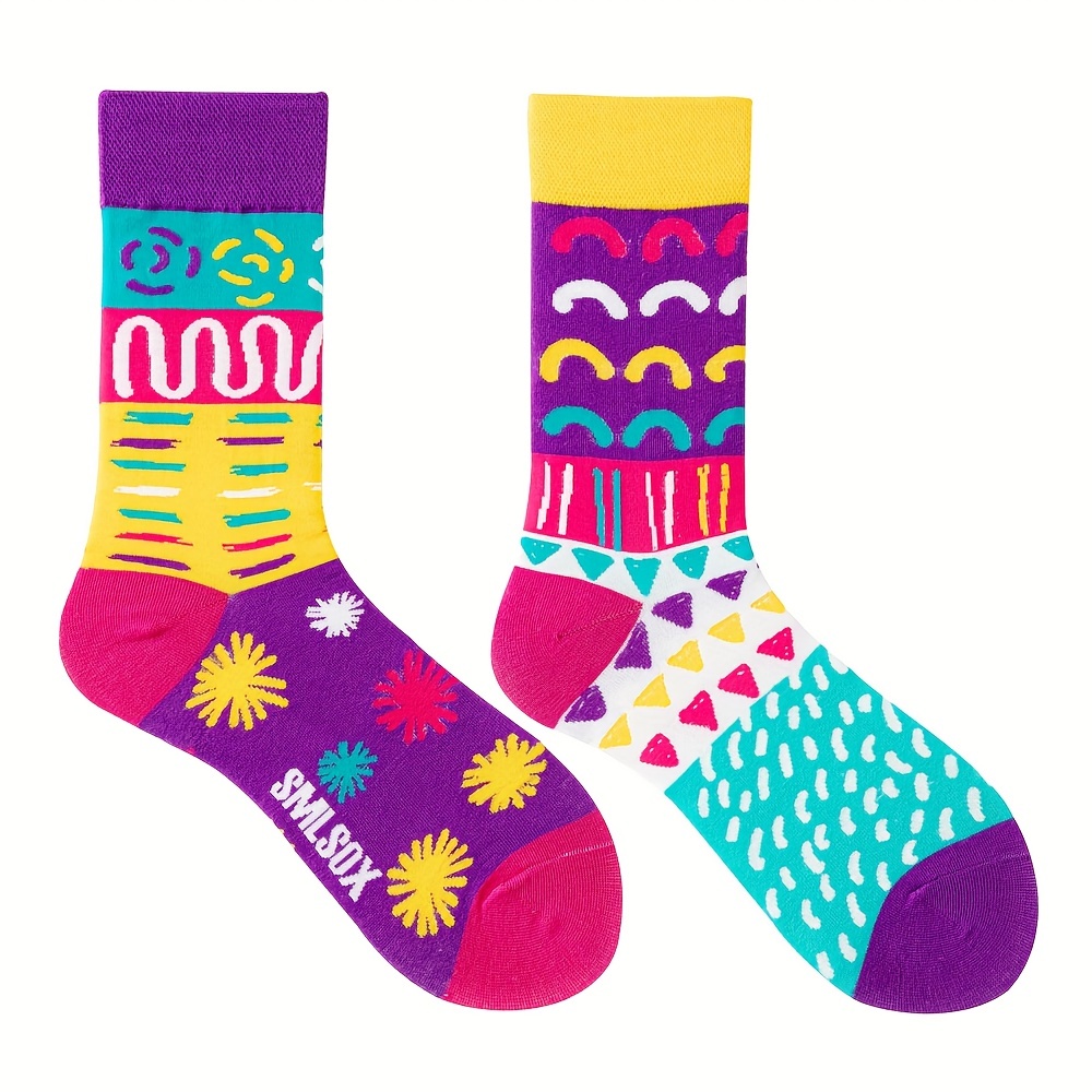 1 Pair Of Colorful Graffiti Geometric Pattern Ab Asymmetrical Unisex Mid-calf Socks