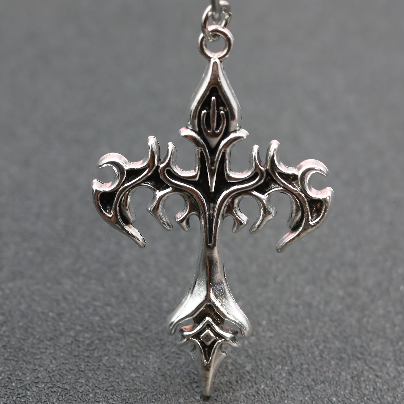 Cross Keychain Vintage Vintage Keychain With Silver Cross And… € 18,00