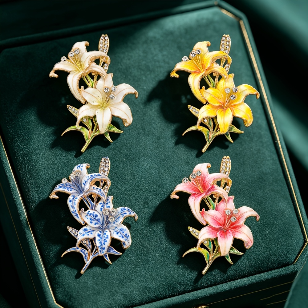 Double Lily Flower Brooch Pin, Vintage Floral Design