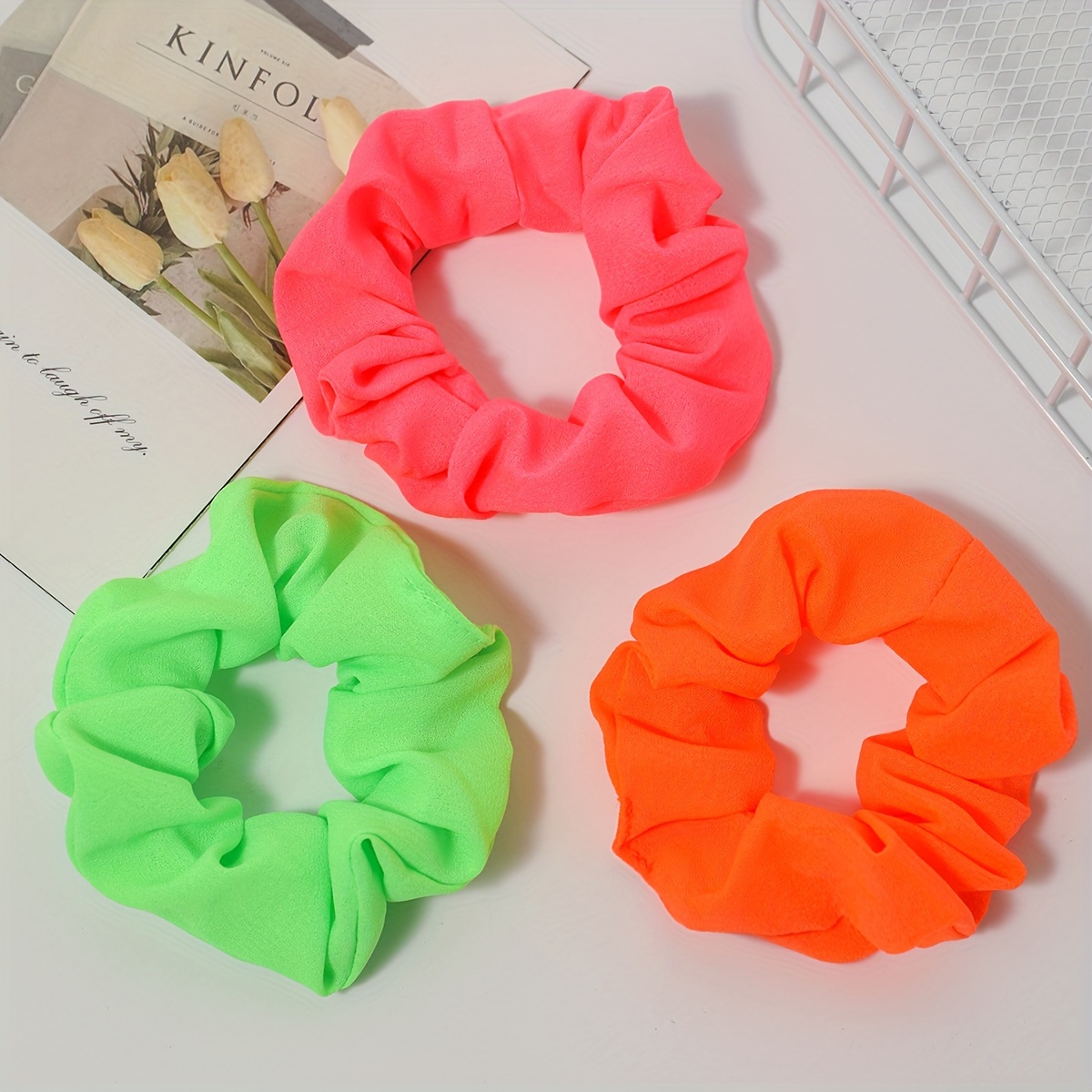 

3pcs Solid Color Large Intestine Hair Loops Trendy Non Slip Ponytail Holders Elastic Hair Ties For Women And Girls