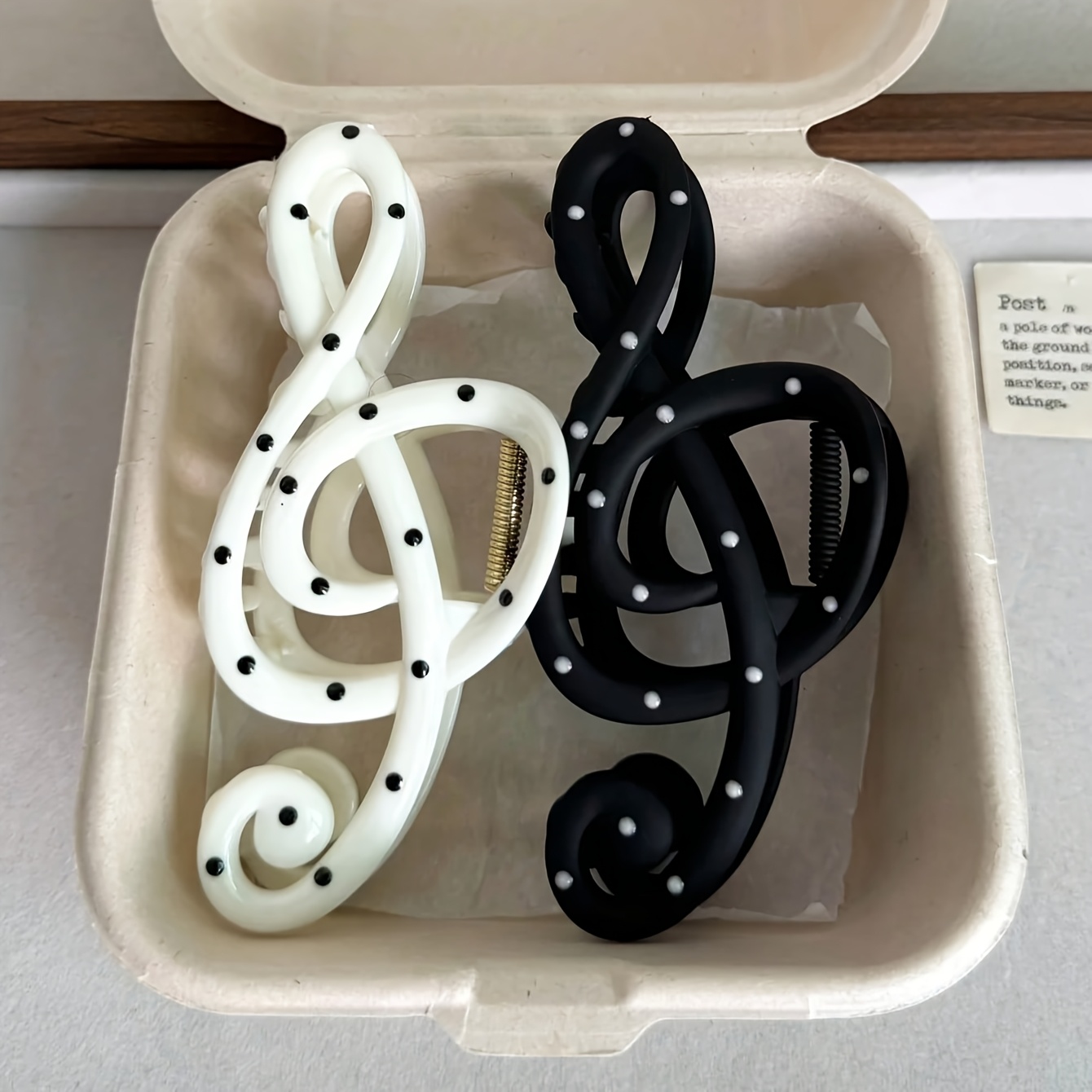 TEMU 2pcs/set Women's 13cm/-inch Black Polka Dot And White Polka Dot Vintage Music Note Hair Clips, Fashionable Back-of-head Shark Clip Hair