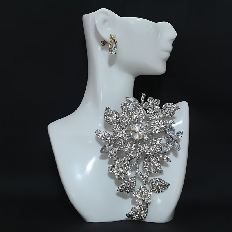 

Elegant Luxury Floral Brooch With Sparkling Rhinestones - Uv Plated Alloy, Everyday & Party Wear