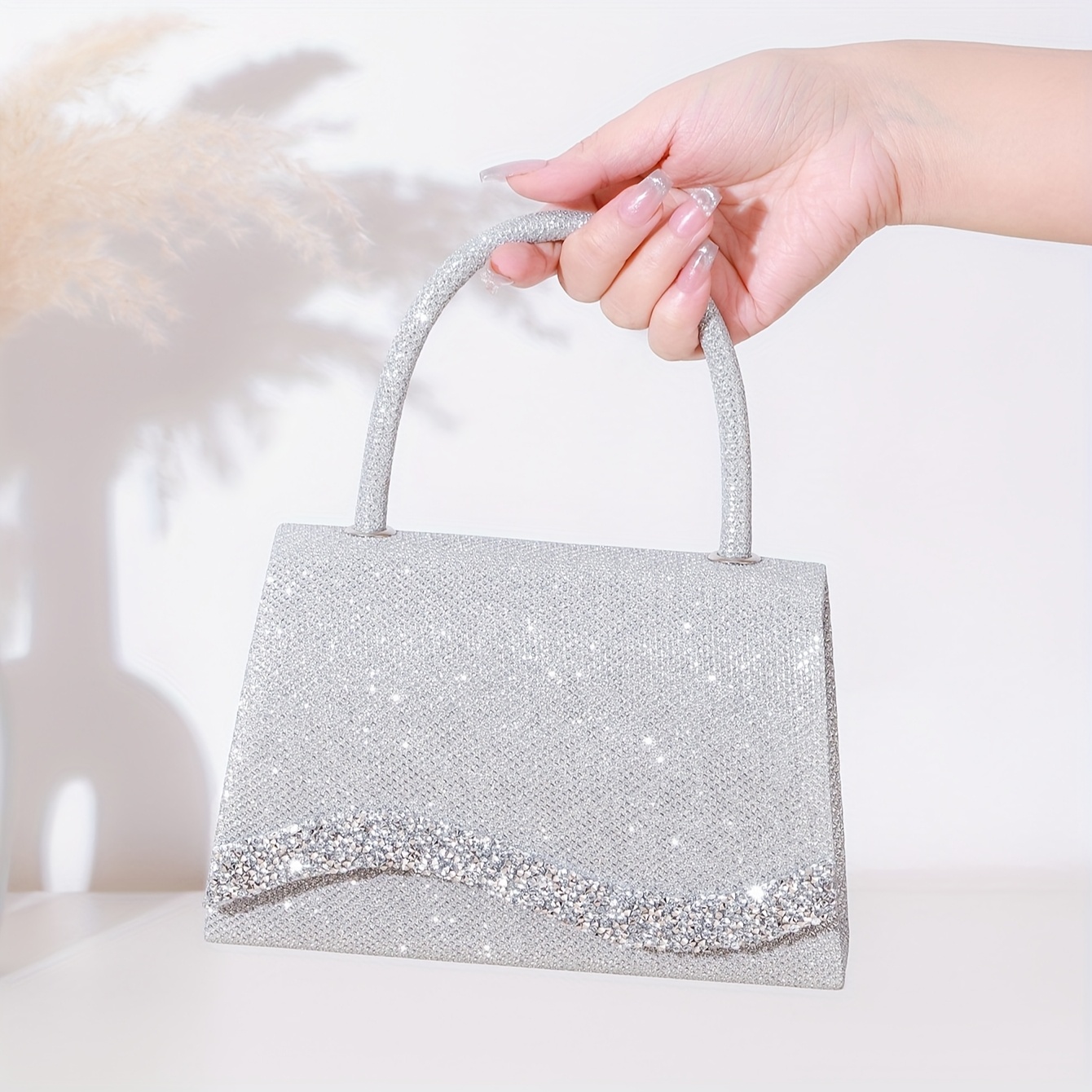 Sparkling Rhinestone Evening Bag with Multi-Functional Chain