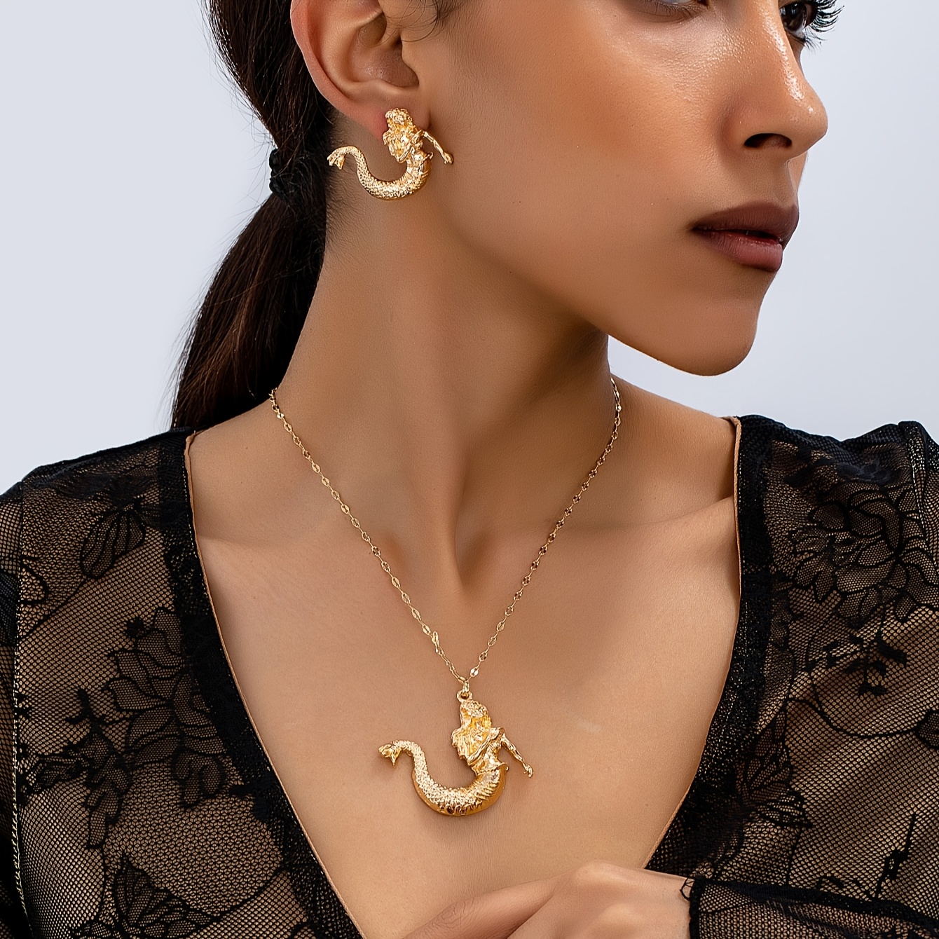 

Elegant Mermaid Necklace And Earrings Set, Copper, Alloy Pendant, Fashionable Valentine's Day Gift Jewelry